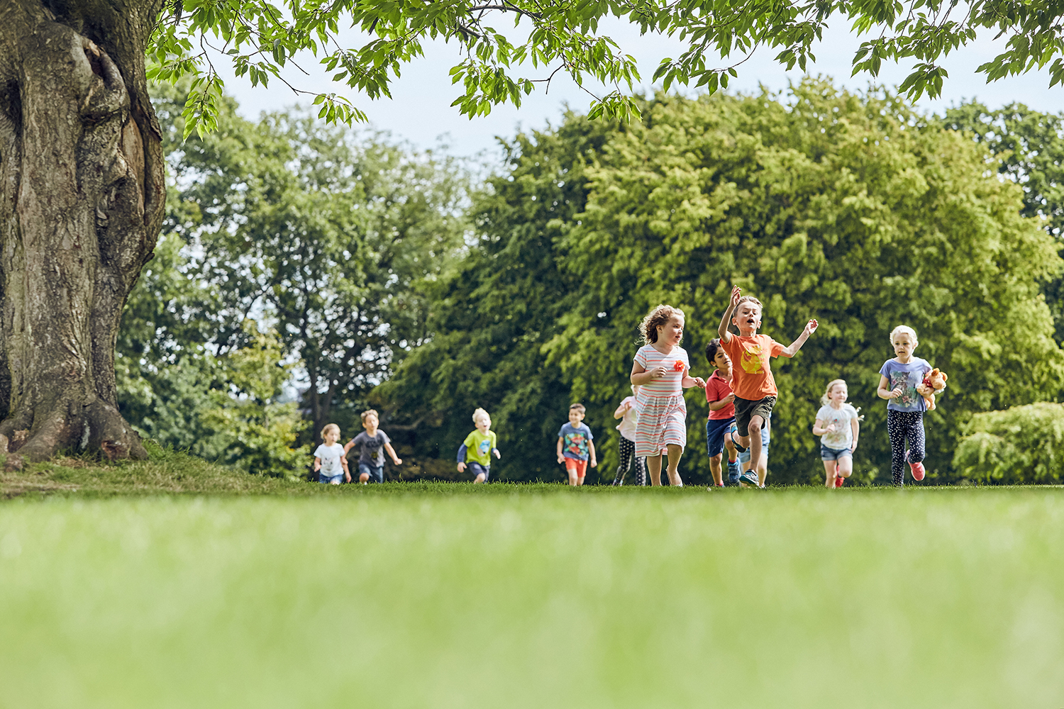Kids running