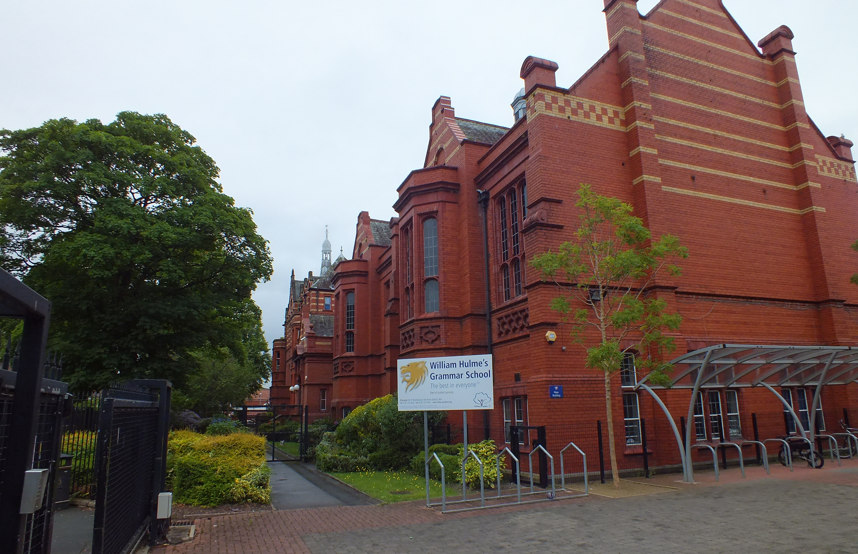William Hulmes grammar building